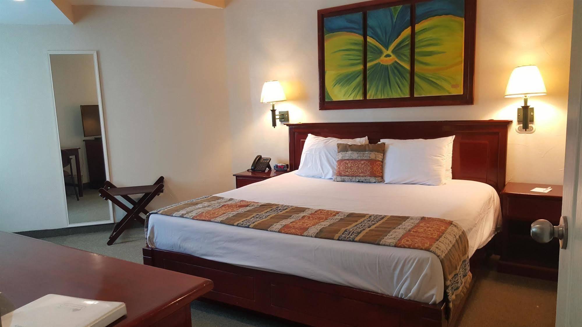 Best Western Bazarell Inn Montemorelos Exterior photo