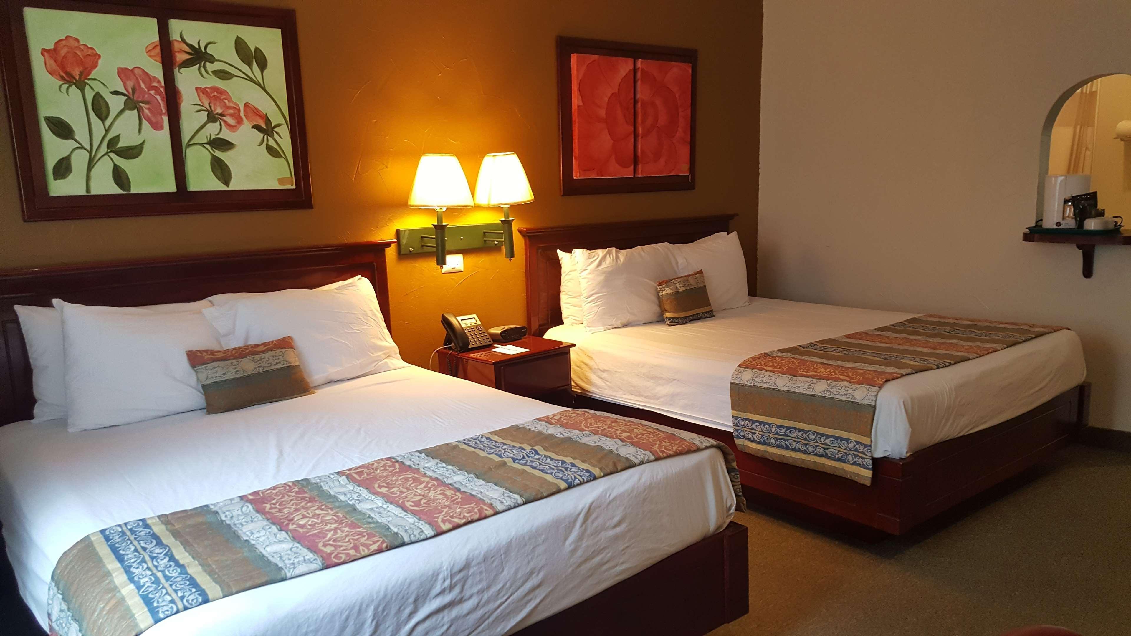 Best Western Bazarell Inn Montemorelos Exterior photo