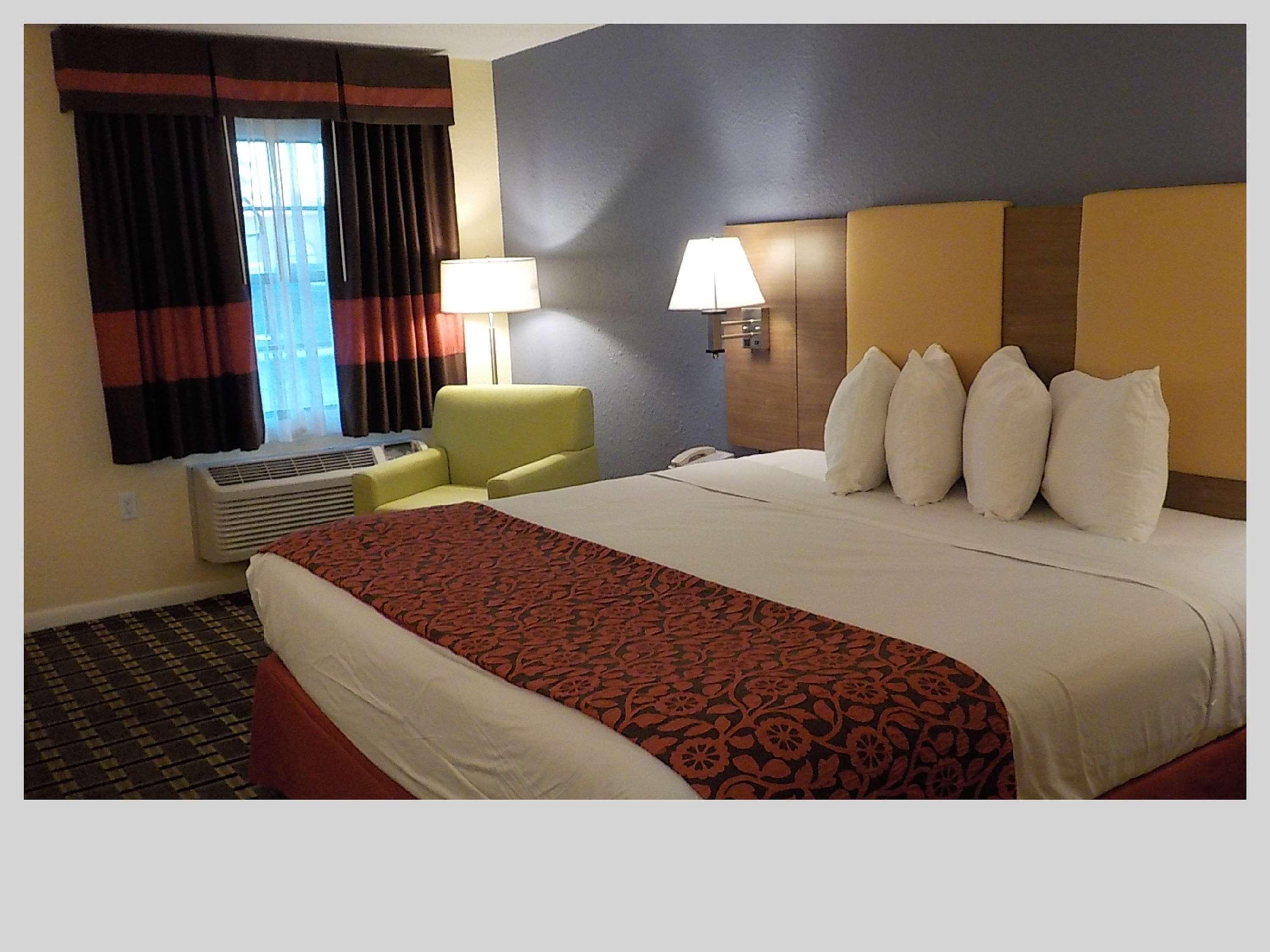 Best Western Bazarell Inn Montemorelos Exterior photo